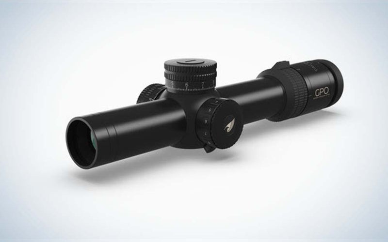 Low powered, black hunting scope