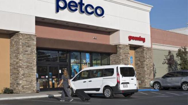 Petco partners to offer pet sitting, dog walking and other services