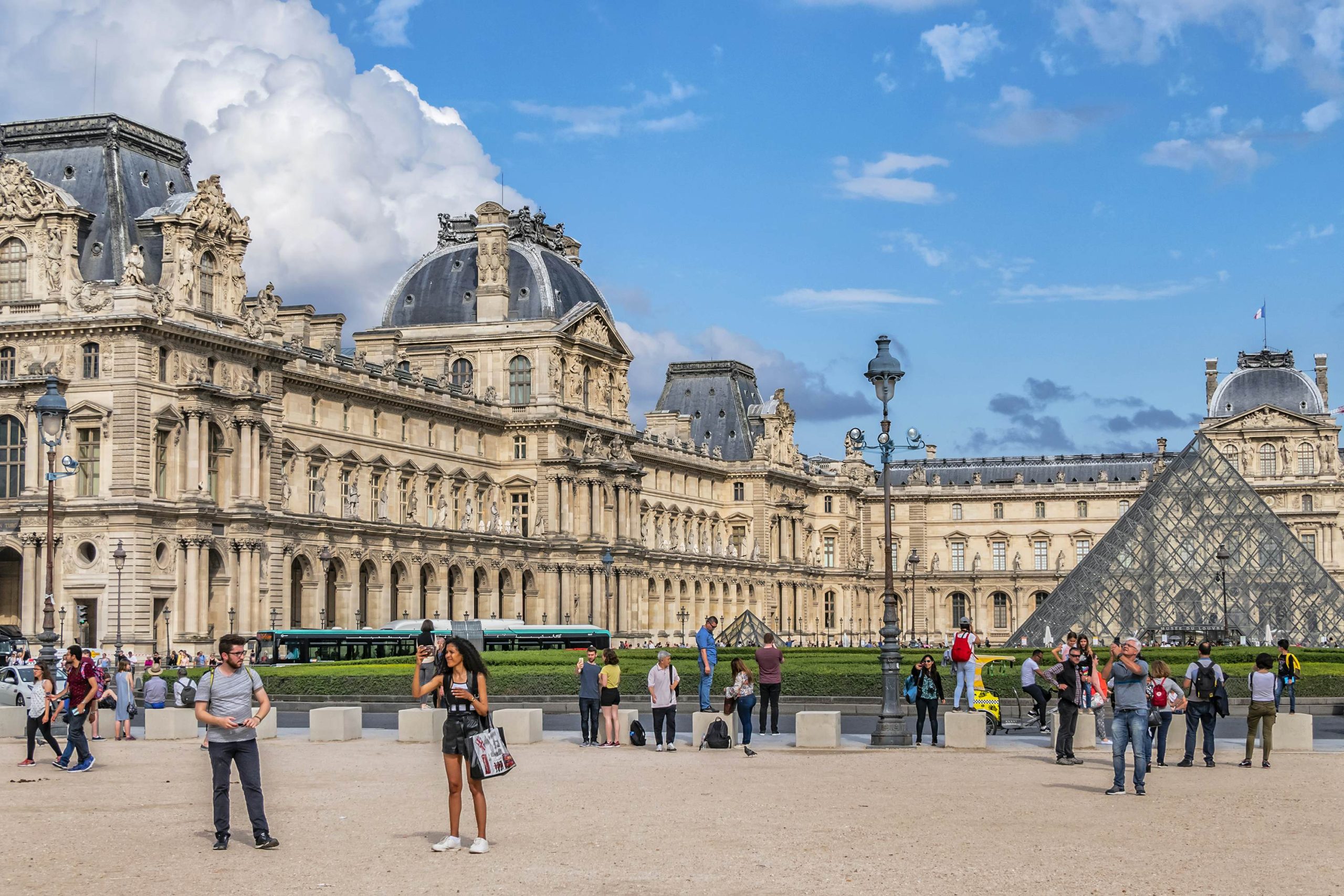 Visiting the Louvre on a Budget: Affordable Ticket Options